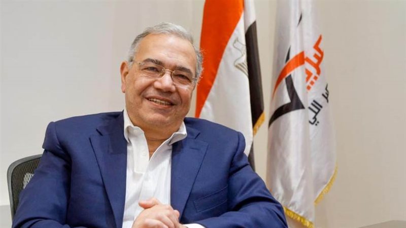 رئاسة الدكتور عصام