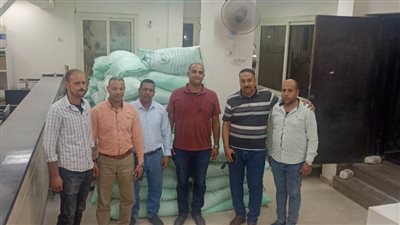 محافظ أسيوط يعلن ضبط 125 شيكارة دقيق مدعم قبل بيعها في السوق السوداء