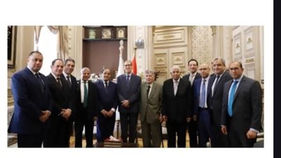 رئيس مجلس القضاء الأعلى يستقبل رئيس وأعضاء هيئة النيابة الإدارية بكامل تشكيله