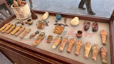 عاجل.. التفاصيل الكاملة لاكتشاف جبانة كبار موظفي وكهنة الدولة الحديثة 