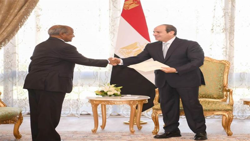 الرئيس السيسي يستقبل