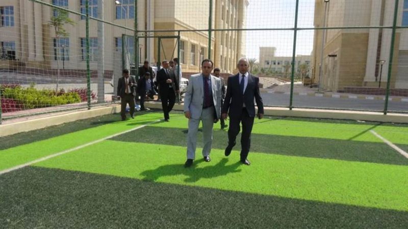 رئيس جامعة المنيا