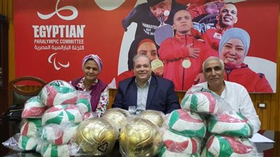 الاتحاد الدولي البارالمبي للكرة الطائرة يسلم اللجنة المنظمة لبطولة العالم 80 كرة لمنافسات المونديال 
