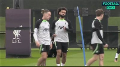 عاجل.. اختفاء ابتسامة المِران المعهودة على وجه «صلاح» بسبب الأوضاع بـ