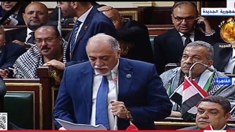 جانب من الجلسة