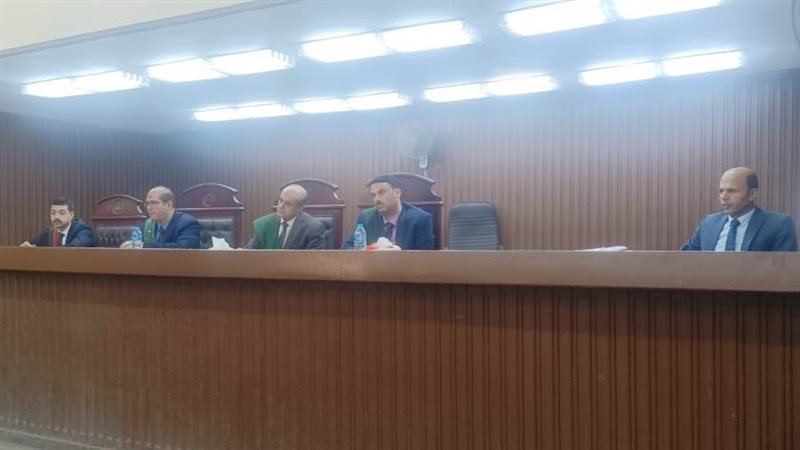 هيئة المحكمة الدائرة