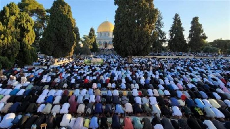 صلاة الجمعة بالأقصى