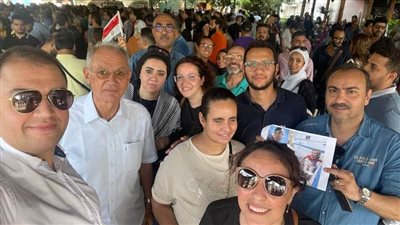 إيهاب منصور يشارك في وقفة تضامنية مع الشعب الفلسطيني 