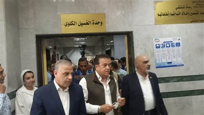 وزير الصحة ومحافظ سوهاج يتفقدان مستشفى الهلال للتأمين الصحي