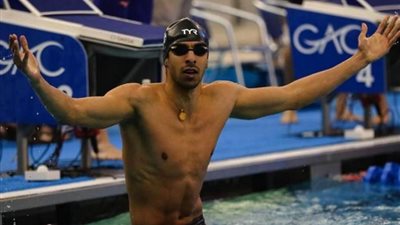 عبد الرحمن سامح يحصد الميدالية الفضية في كأس العالم للسباحة