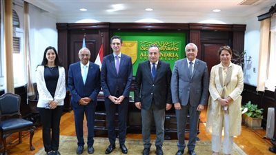 رئيس جامعة الإسكندرية يستقبل الملحق الثقافي الفرنسي بالقاهرة