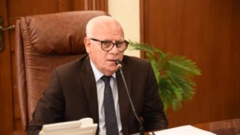 محافظ بورسعيد عادل