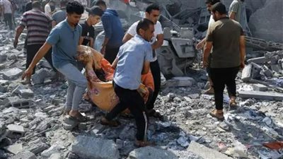 عاجل.. استشهاد 15 فلسطينيًا وإصابة 60 آخرين في قصف إسرائيلي لمربع سكني بخان يونس