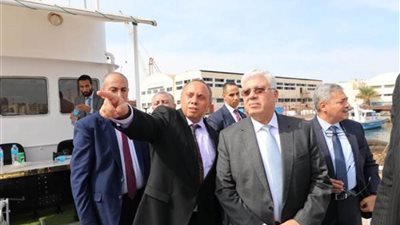 وزير التعليم العالي يوجه بتعظيم الاستفادة من الدراسات والبحوث العلمية المتعلقة بالتغيرات المناخية