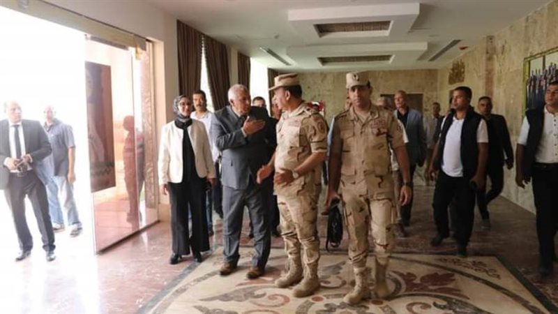 محافظ الوادي الجديد