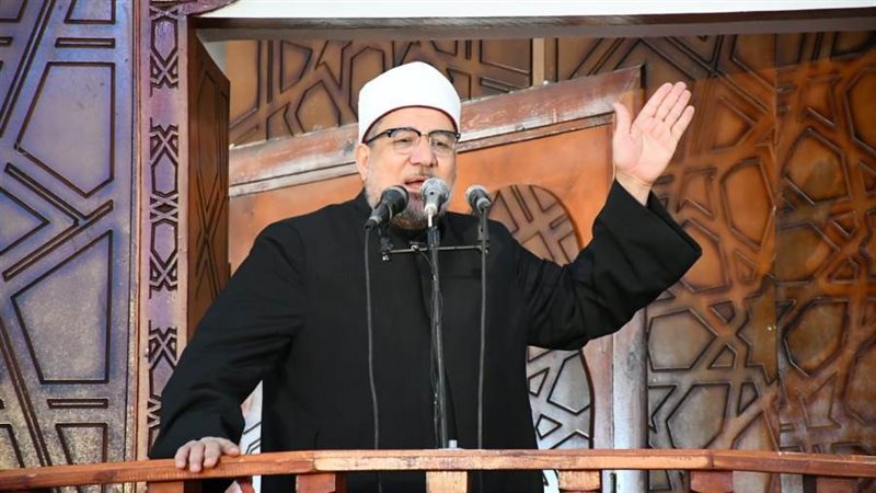 وزير الأوقاف الدكتور