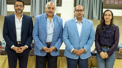 العامري فاروق: أدعم وأساند وأؤيد مجلس إدريس لقيادة سفينة السباحة لدورة جديدة