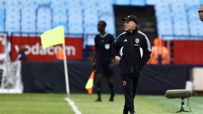 كولر غاضبًا: أين VAR.. وقادرون على تصحيح الأخطاء في القاهرة