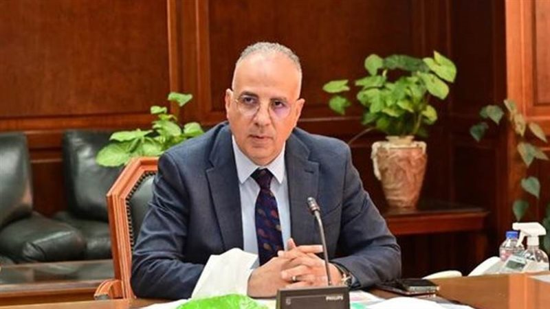وزير الموارد المائية