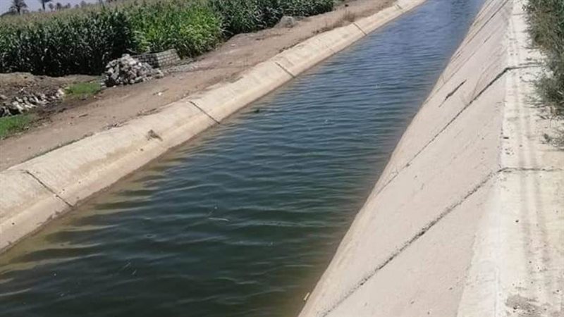 تبطين الترع بالمنيا