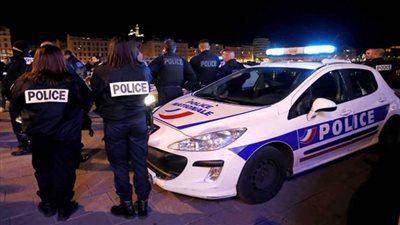    الشرطة الفرنسية تطلق النار على سيدة أطلقت 