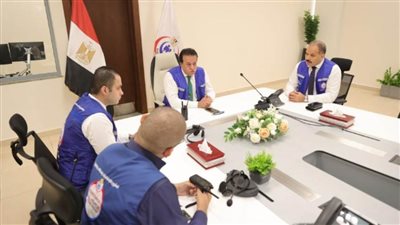 وزير الصحة يجتمع بغرفة الأزمة لمتابعة التداعيات الصحية في قطاع غزة