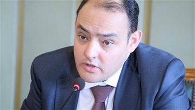 وزير التجارة والصناعة ينصف محطات الكفاية الإنتاجية بعد الاستغاثات