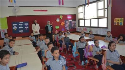 نائب محافظ الوادي الجديد تتابع العملية التعليمية ومبادرات تخفيض أسعار السلع