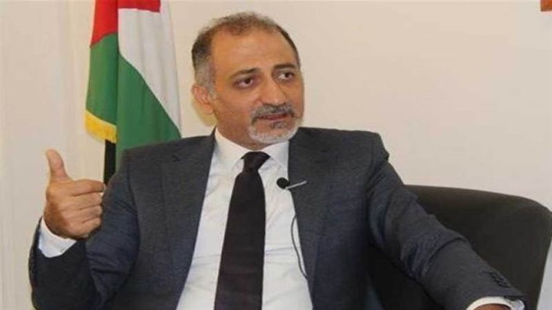 السفير مهند العكلوك