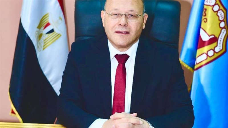 رئيس جامعه سوهاج