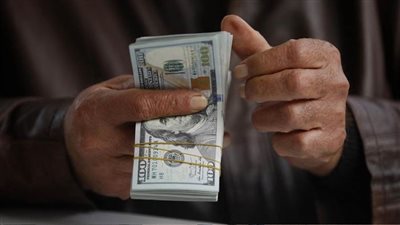 عاجل| استقرار أسعار الدولار والعملات الأجنبية أمام الجنيه اليوم 