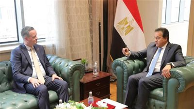 وزير الصحة يبحث تعزيز التعاون مع السفير التركي في مصر