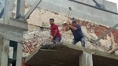 محافظ الإسكندرية يوجه بتنفيذ حملات مُكبرة لإزالة تعديات الأراضي الزراعية والبناء المخالف