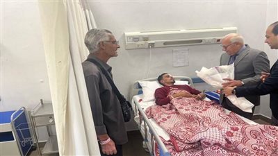 محافظ بورسعيد يزور مصابي غزة بمستشفى الرمد التخصصي