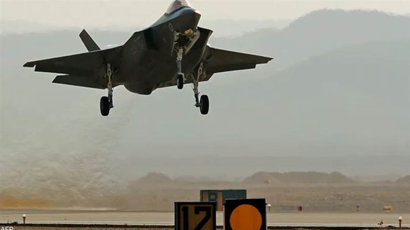 طائرة عسكرية يابانية