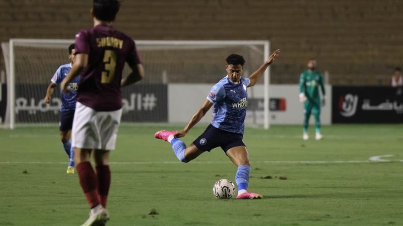 بيراميدز وسيراميكا