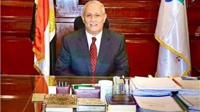 محافظ الأقصر: مشروع شبكة القطار الكهربائي السريع يهدف لتحفيز النمو الاقتصادي لمصر