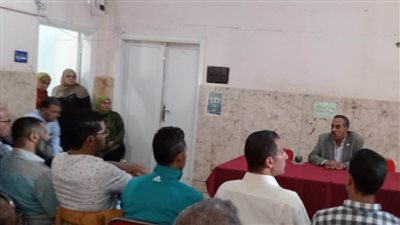 مدير الشباب والرياضة يلتقي العاملين لتعزيز المشاركة السياسية في الانتخابات الرئاسية المقبلة