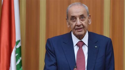 رئيس مجلس النواب اللبناني يدين استهداف المدنيين والمسعفين في الجنوب