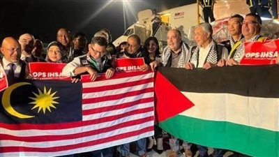 السفير المصري يشارك في مراسم شحن مساعدات ماليزيا لـ