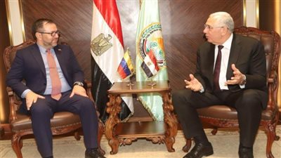 القصير يبحث مع وزير خارجية فنزويلا التعاون في تبادل الصادرات الزراعية