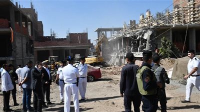 مدير أمن أسيوط يقود حملة لإزالة التعديات بمركز القوصية