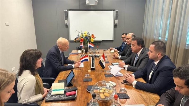 وزير الصحة ونظيره