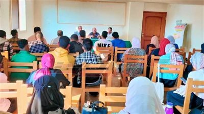 وكيل وزارة الشباب بكفر الشيخ في حوار مفتوح مع متدربي برنامج 