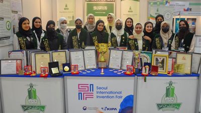 طالبات جامعة الملك عبدالعزيز ‏يحصلن على 39 ميدالية وجائزة عالمية