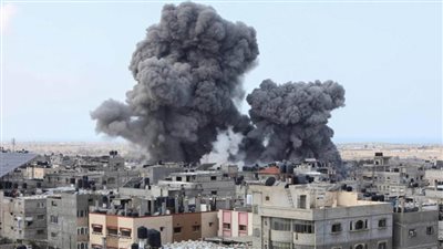 دبلوماسيون: 