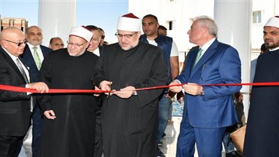 وزير الأوقاف يفتتح مسجد الحي القيوم بمدينة بدر بالقاهرة
