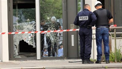 عاجل.. يمينيون متطرفون يعتدون على مؤتمر حول فلسطين في فرنسا