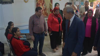 محافظ القليوبية يتابع المبادرة الرئاسية للكشف المبكر على أمراض سوء التغذية ببنها