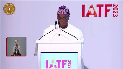  رئيس نيجيريا السابق: مصر أثبتت قدرتها الكبيرة على استضافة وتنظيم معرض التجارة البينية الإفريقية
